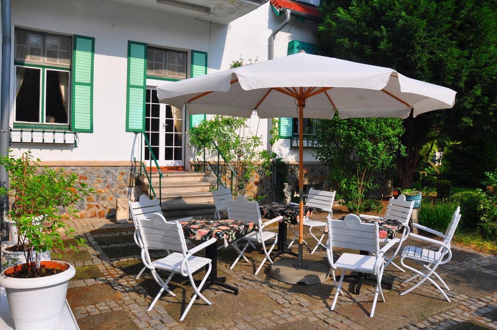 Hotel Garden Boleslawiec  Exteriör bild