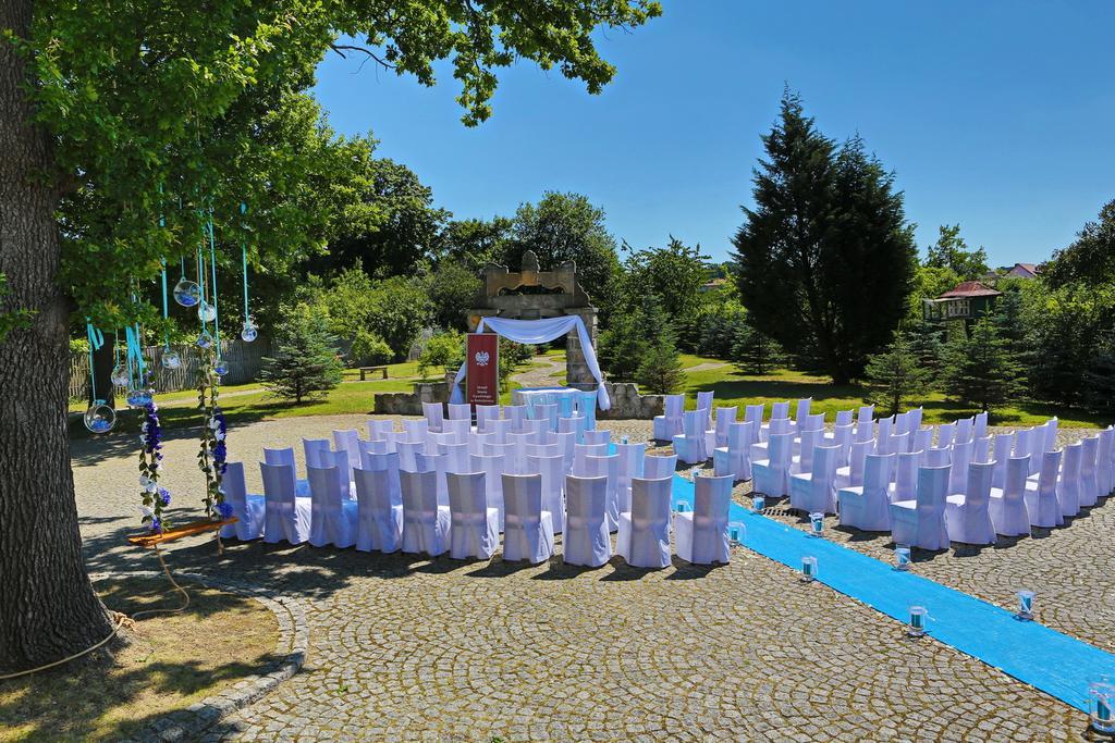 Hotel Garden Boleslawiec  Exteriör bild