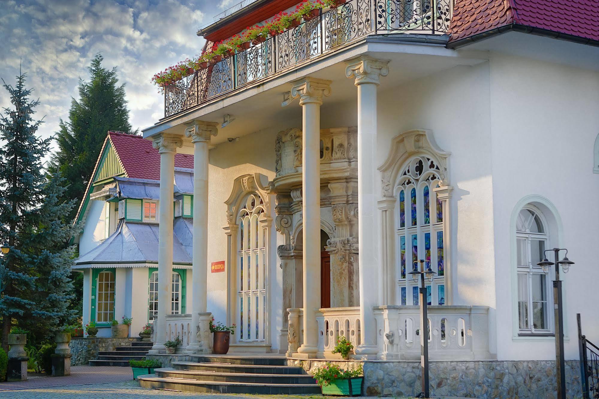 Hotel Garden Boleslawiec  Exteriör bild